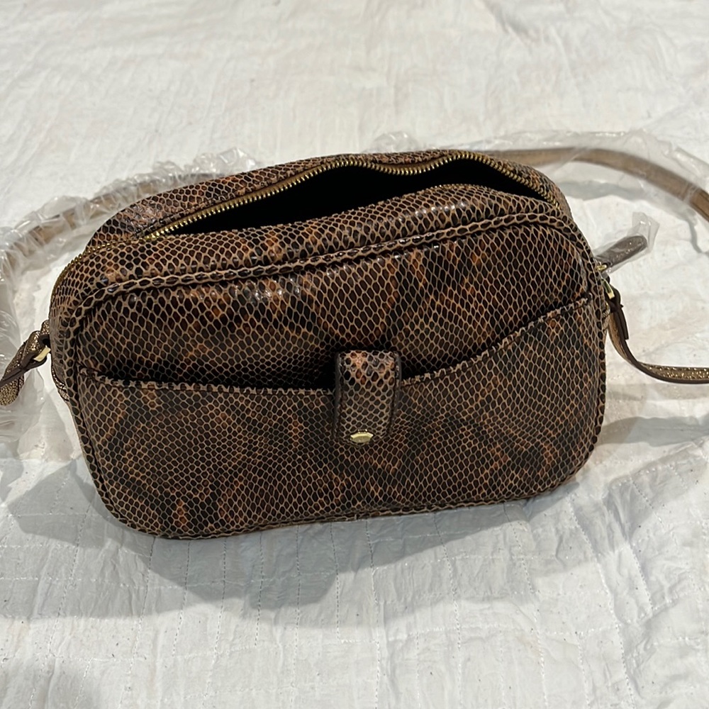 Brand new Leather Brown Snakeskin (faux) with shimmery rose gold handle!